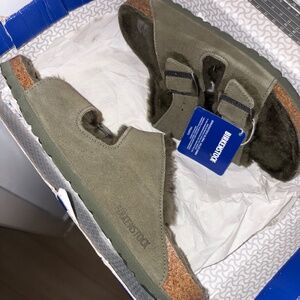 Birkenstock Arizona Shearling Sandals Sz 41